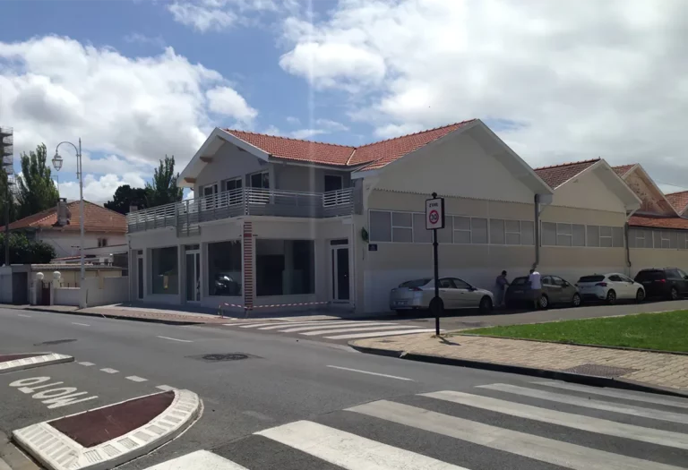 Sas Rn Moussac 2 0 Architecte Bassin Darcachon Reconstruction Commerce Et Bureau Boulevard De La Plage Arcachon 1