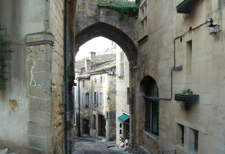 Sas Rn Moussac 2 0 Architecte Bassin Darcachon Restauration Dun Monument Historique A Saint Emilion 1
